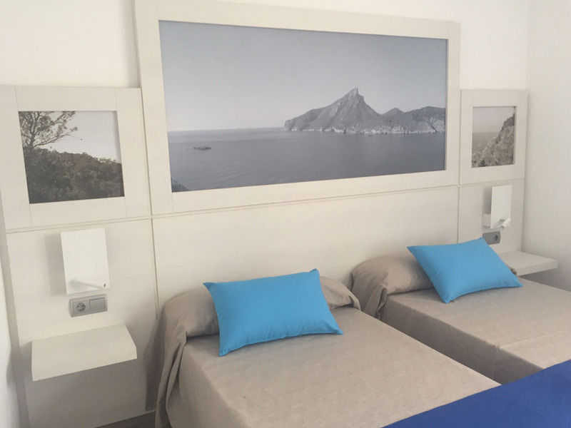 อปาร์ตาเมนโตส โบราโบรา - สำหรับผู้ใหญ่เท่านั้น Aparthotel ปลายาเดนบอสซา ภายนอก รูปภาพ